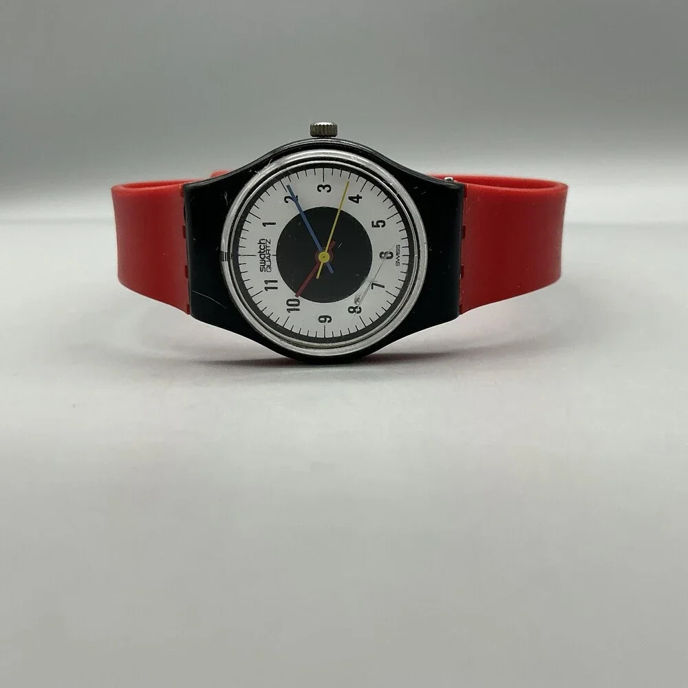 Vintage Swatch Chrono Tech Womens Watch 25mm White Black Dial Swiss New Battery